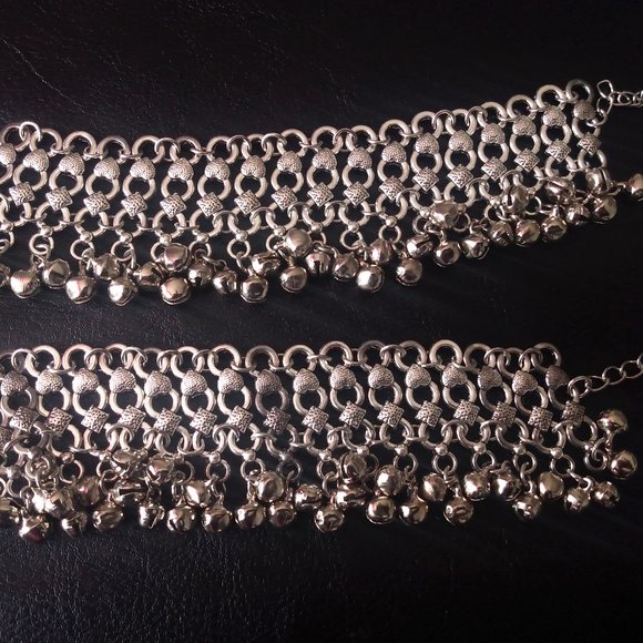 Bohemian Bridal Barefoot Sandals-New Silver Bells Beach Wedding Jewelry - Picture 6 of 9